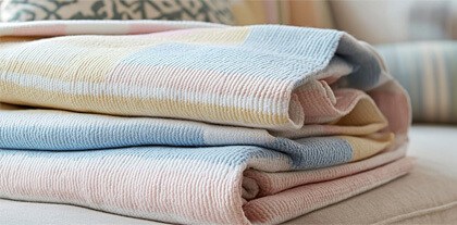 Κουβέρτες Μονές Πικέ | Γαρύφαλλο - Λευκά Είδη